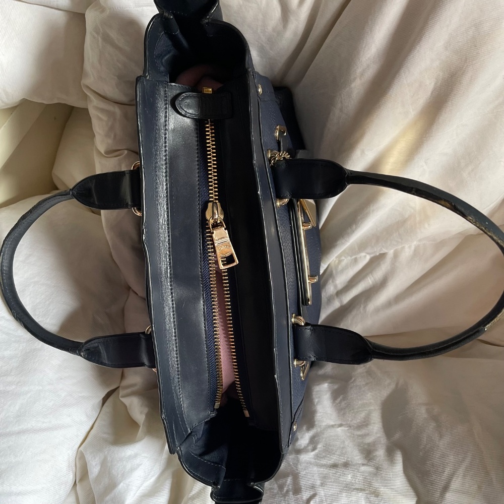 Coach Bag - Picture 7 of 12